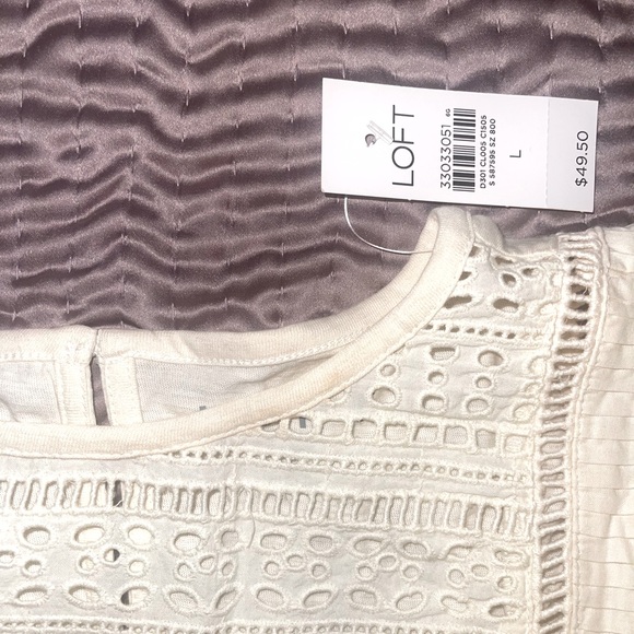 LOFT NWT Eyelet Cotton Top - Picture 3 of 3